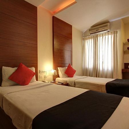 Amaran Hotels Madurai Εξωτερικό φωτογραφία